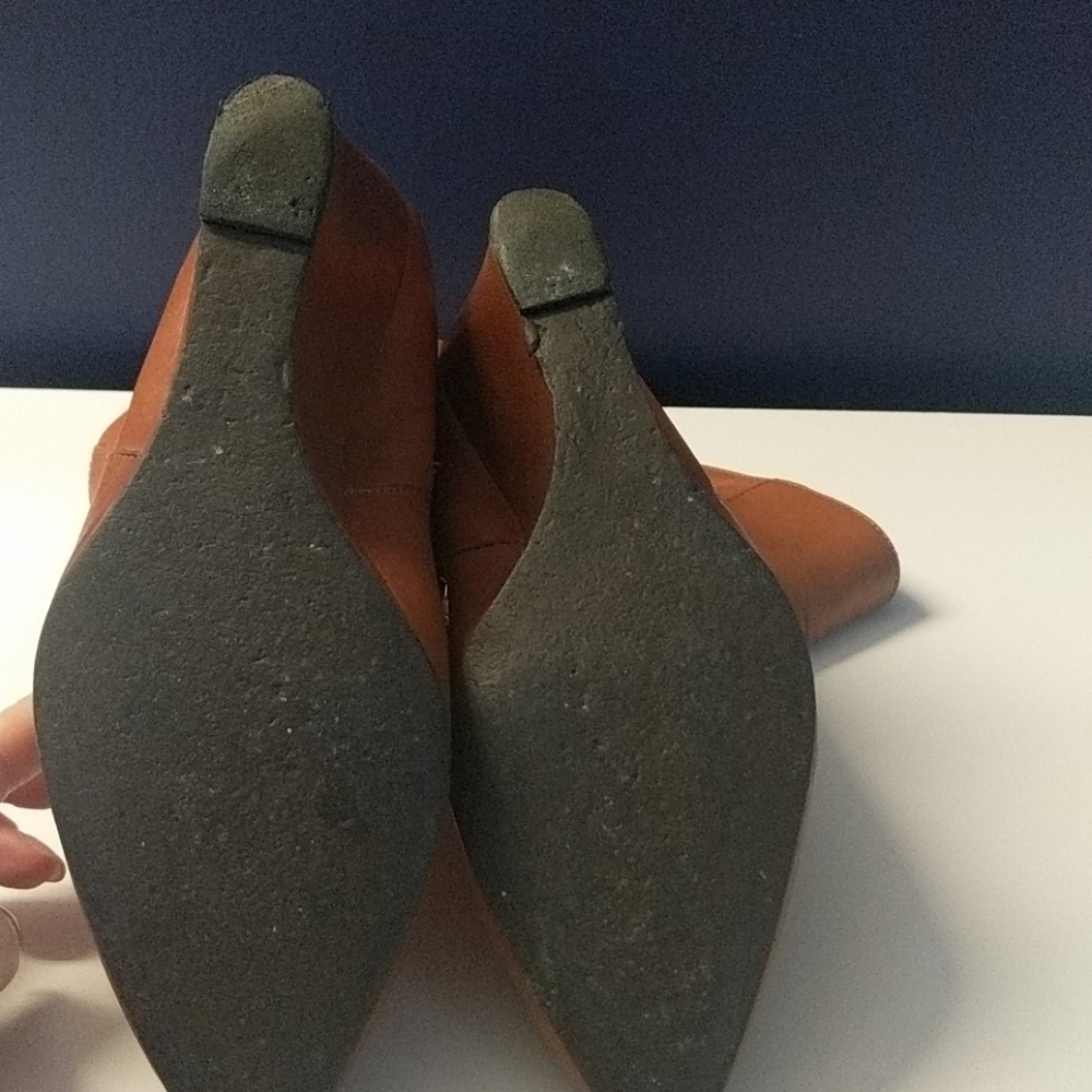 Boots - Picture 4 of 4